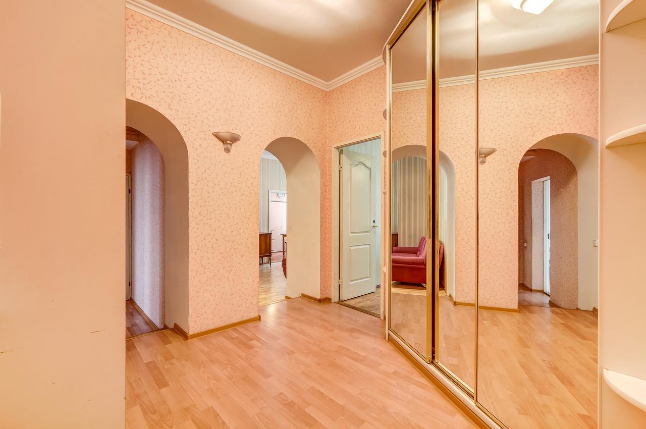 Apartment Mokhovaya 39 Sankt Petersborg Eksteriør billede